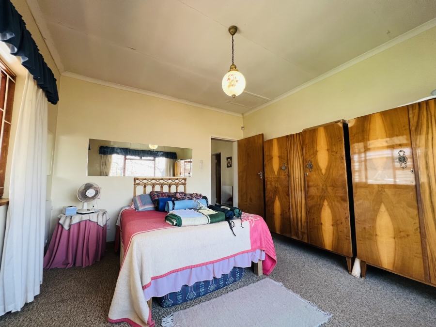 To Let 4 Bedroom Property for Rent in Van Der Stel Western Cape